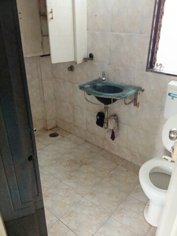 Bathroom in 2 BHK Apartment at Leo Chankaya, Kandivali West – for Sale