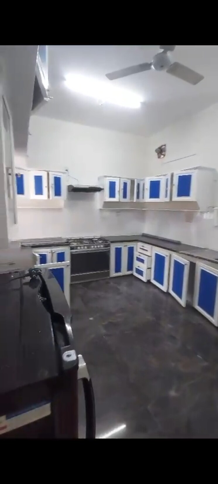 Kitchen, rt nagar 4 Bedroom 2700 Sq.Ft. Villa In Rt Nagar Bangalore 8490528