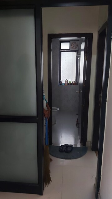Building Lobby in 2 BHK Apartment at DLF Silver Oaks, Sector 26 – for Sale