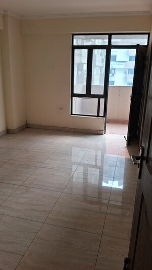 Room in 2 BHK Apartment at SCC Sapphire, Raj Nagar Extension – for Sale
