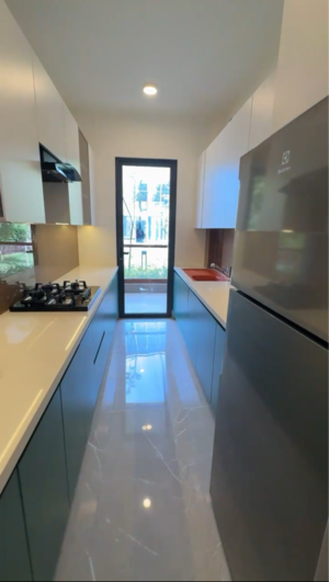 Kitchen in 2 BHK Apartment at Signature Global Daxin Vistas, Sohna Road – for Sale