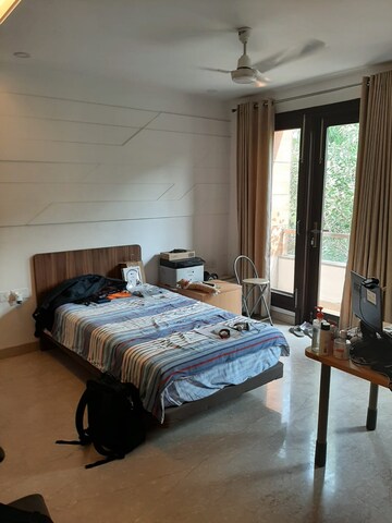 Bedroom in 3 BHK Builder Floor at East Of Kailash – for Rent