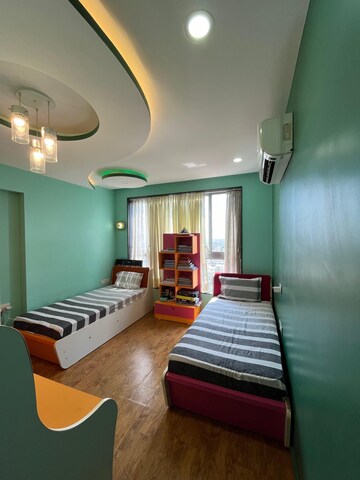 Bedroom in 2 BHK Apartment at Amanora Future Towers, Hadapsar – for Sale