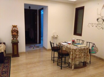 Living Room in 2 BHK Builder Floor at Sector 26a – for Rent
