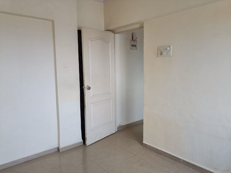 Room, ng-park 1 Bedroom 400 Sq.Ft. Apartment In Dahisar East Mumbai 8490630