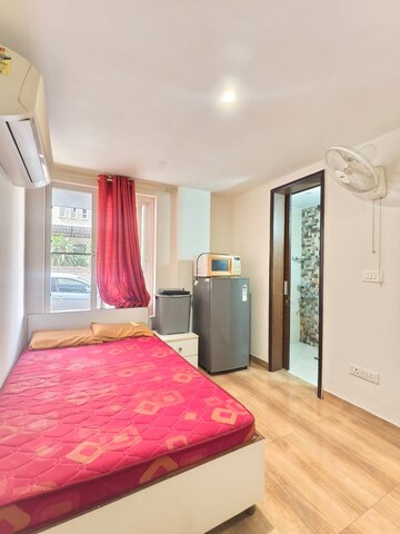 1 RK Builder Floor For Rent in Sector 26