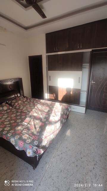 Bedroom in 2 BHK Apartment at Sector 115 – for Rent
