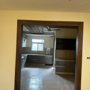 Furnished Amenities in 3.5 BHK Builder Floor at Sector 28 – for Sale