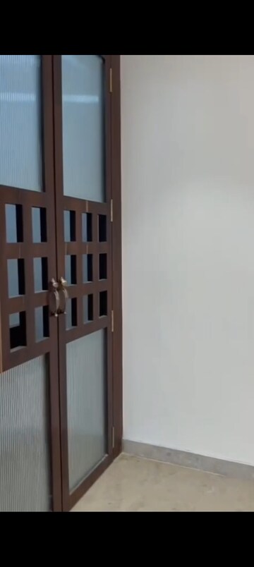 Room in 3 BHK Apartment at Aurobindo Kohinoor, Serilingampally – for Rent