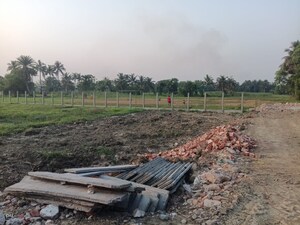  Plot For Sale in Amtala