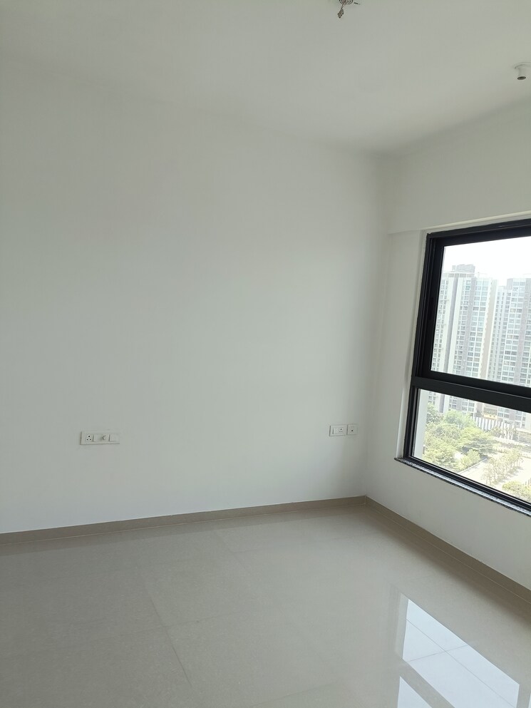 Room, kalpataru-immensa 2 Bedroom 600 Sq.Ft. Apartment In Kolshet Road Thane 8490706