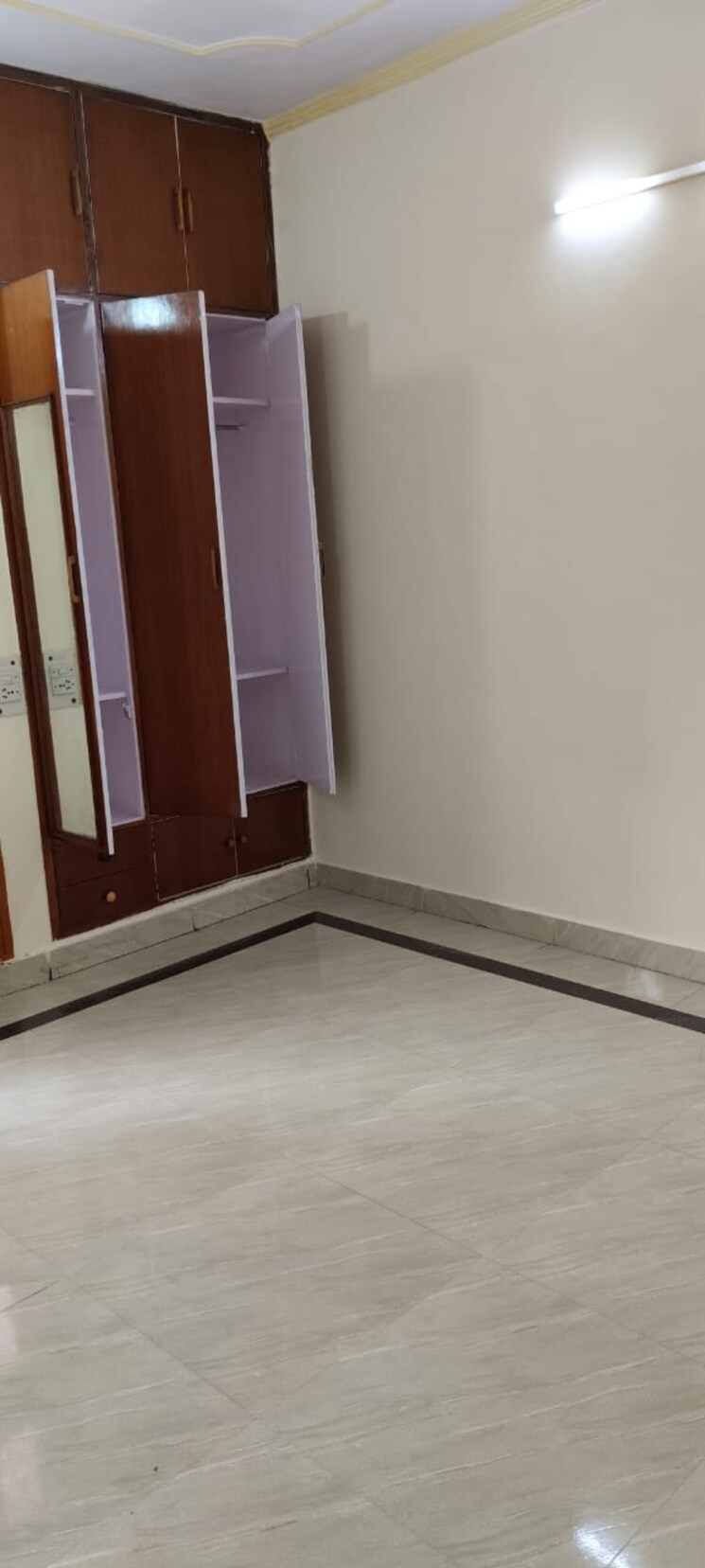 Room, rwa-apartments-sector-12 3 Bedroom 162 Sq.Mt. Villa In Sector 12 Noida 8490762