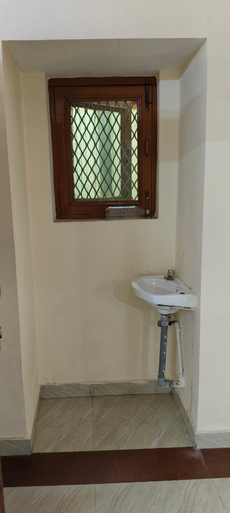 Bathroom, rwa-apartments-sector-12 3 Bedroom 162 Sq.Mt. Villa In Sector 12 Noida 8490762