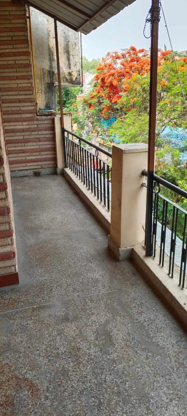 Balcony, rwa-apartments-sector-12 3 Bedroom 162 Sq.Mt. Villa In Sector 12 Noida 8490762