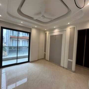 Room in 4 BHK Builder Floor at Tarc Ishva, Mandi – for Sale