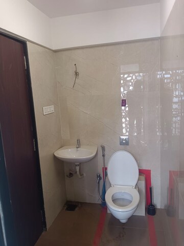 Bathroom in 1 BHK Apartment at Chembur – for Rent