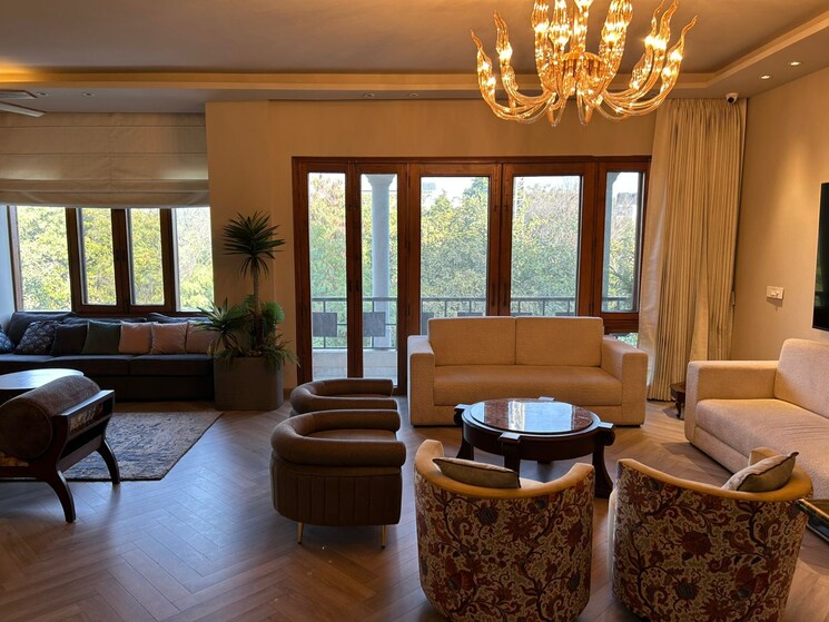 Living Room, vasant vihar 3 Bedroom 250 Sq.Yd. Builder Floor In Vasant Vihar Delhi 8490757