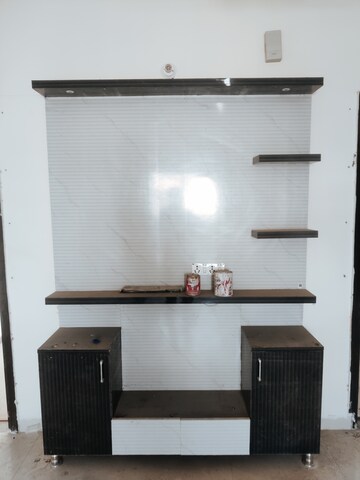 Furnished Amenities in 4 BHK Apartment at BPTP Park Elite Floor II, Sector 75 – for Rent