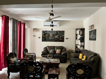 Living Room in 3.5 BHK Builder Floor at Emaar Emerald Floors Premier, Sector 65 – for Rent