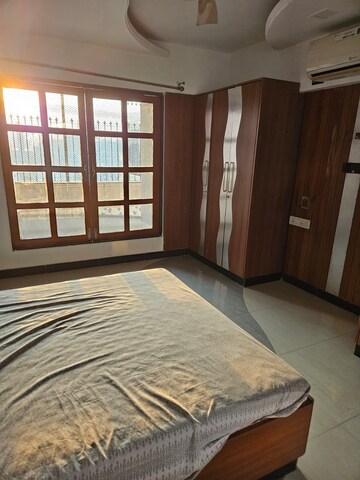 Bedroom in 2.5 BHK Apartment at Balaji Garden CHS, Kopar Khairane – for Rent