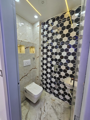Bathroom in 2 BHK Builder Floor at Uttam Nagar West – for Sale