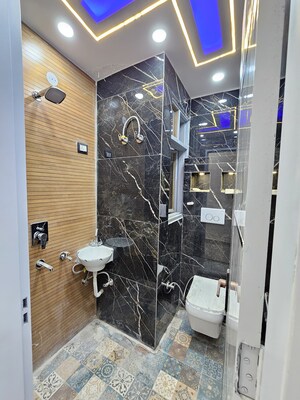 Master Bedroom in 2 BHK Builder Floor at Uttam Nagar West – for Sale