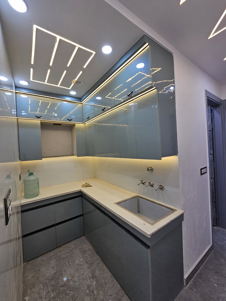 Kitchen, uttam nagar west 2 Bedroom 55 Sq.Yd. Builder Floor In Uttam Nagar West Delhi 8490909