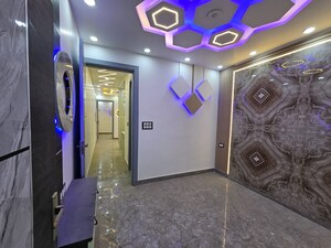 Parking in 2 BHK Builder Floor at Uttam Nagar West – for Sale