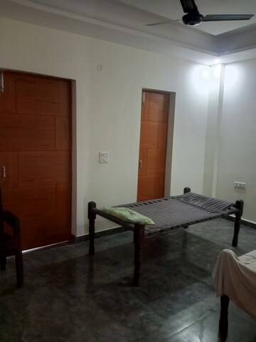 Bedroom in 3 BHK Builder Floor at Sector 85 – for Rent