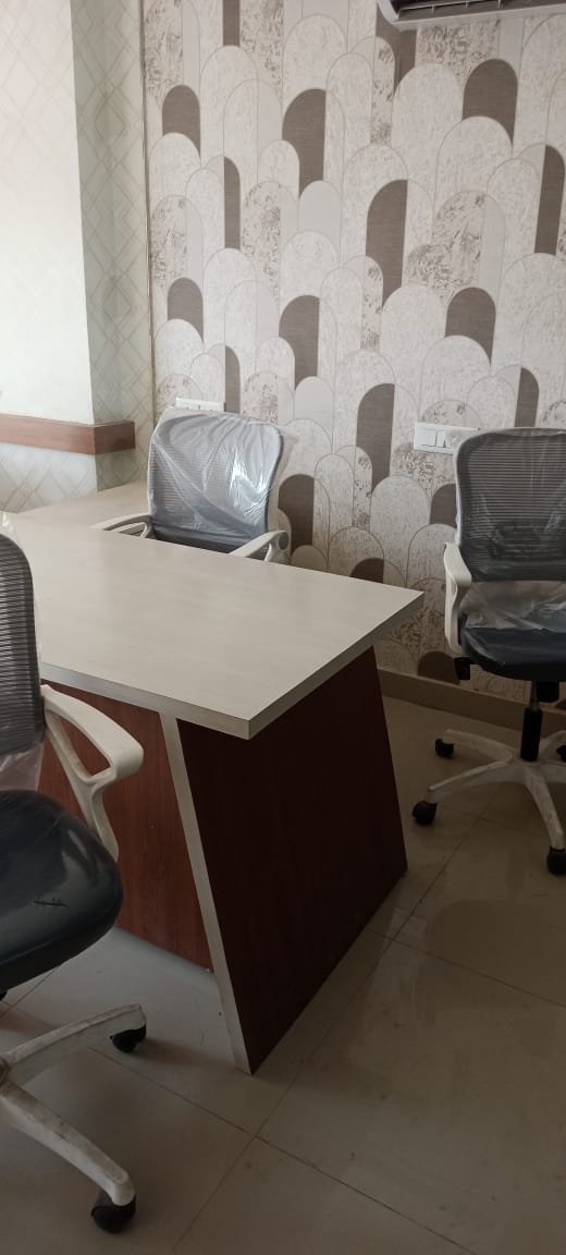 Office Space For Sale in Shantiniketan Building 