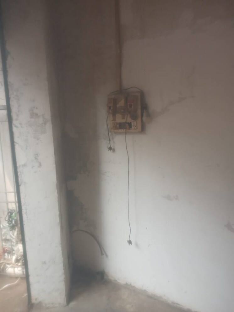 undefined, mulund east Commercial Shop 110 Sq.Ft. In Mulund East Mumbai 8490954