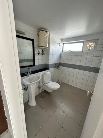 3 BHK Builder Floor For Rent in Ansal API Versalia, Sector 67a