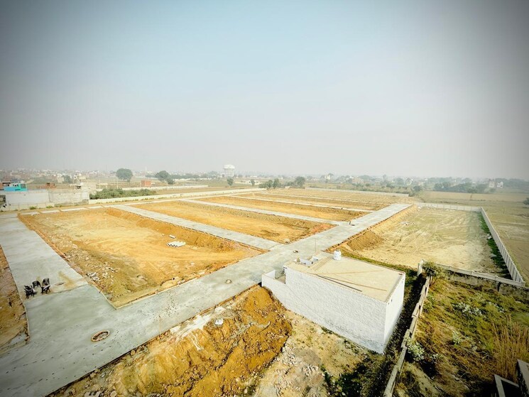 undefined, defence-empire  50 Sq.Yd. Plot In Surajpur Greater Noida 8490989