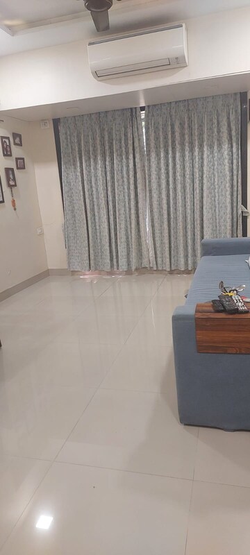 Bedroom in 1 BHK Apartment at GHP Woodland Heights, Chandivali – for Rent