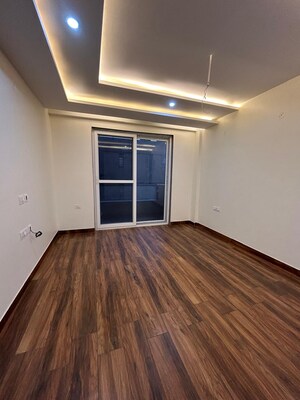 Room in 3.5 BHK Builder Floor at Sector 23 – for Sale