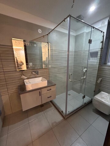Bathroom in 3.5 BHK Builder Floor at Sector 23 – for Sale