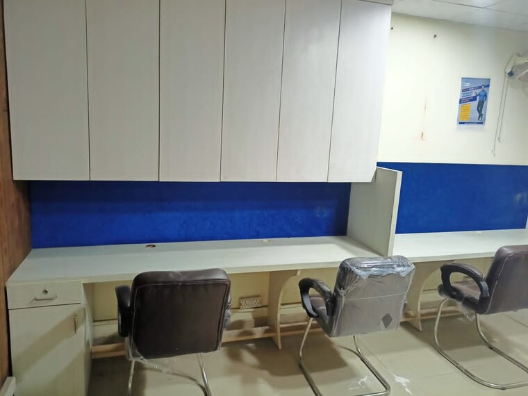 Team Area, migsun-mahaluxmi-square Commercial Office Space 600 Sq.Ft. In Abhay Khand Ghaziabad 8491269