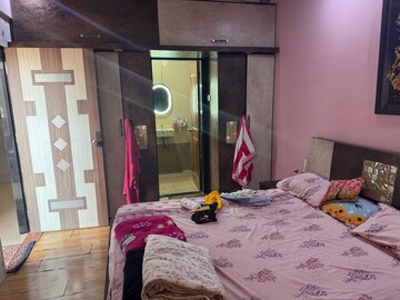 Bedroom in 2 BHK Apartment at Zenith Chs, Nerul – for Rent