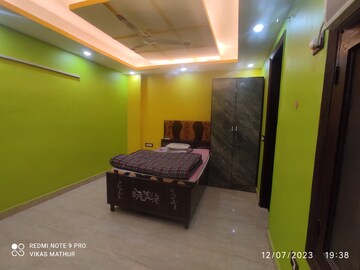 Bedroom in 1.5 BHK Apartment at Saket – for Rent