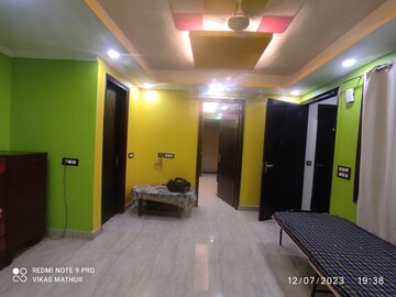 Bedroom in 1.5 BHK Apartment at Saket – for Rent