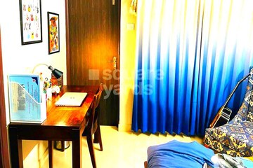 Bedroom in 6+ BHK Villa at Sector 48 – for Sale