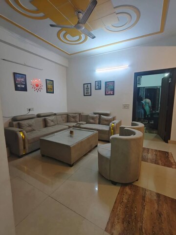 Living Room in 2 BHK Builder Floor at RWA Residential Society, Sector 40 – for Rent