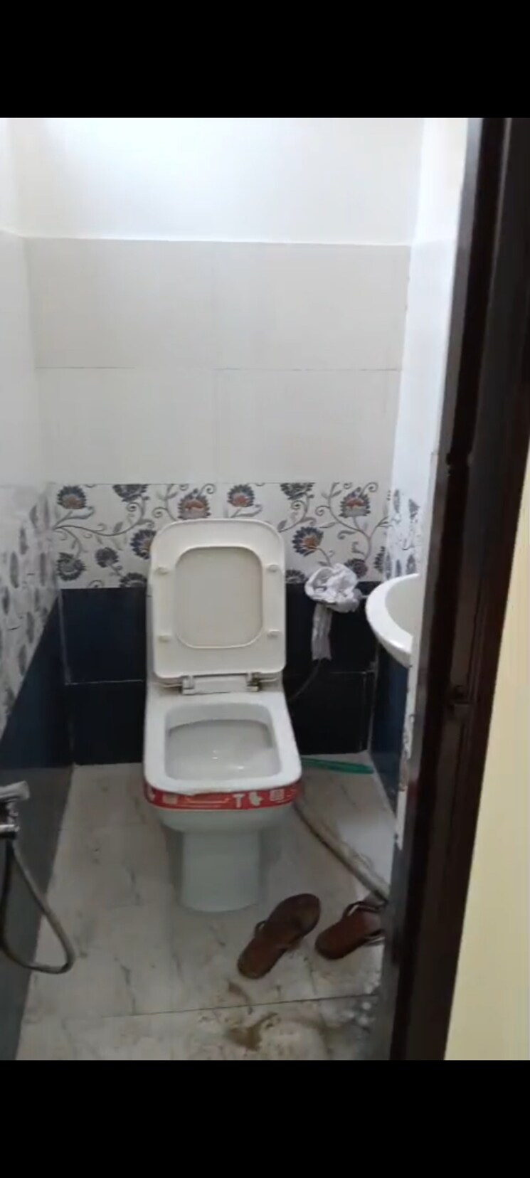 Bathroom, abcz-east-avenue-grand 2 Bedroom 800 Sq.Ft. Builder Floor In Sector 49 Noida 8491339