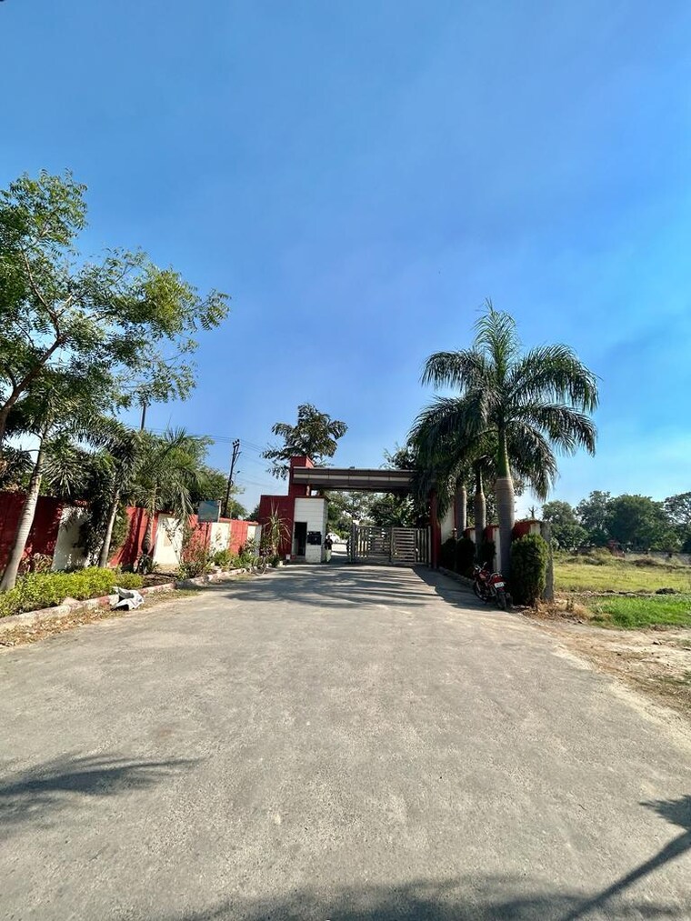 Exterior View, roorkee road  175 Sq.Yd. Plot In Roorkee Road Meerut 8491429