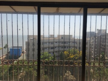 Room in 3 BHK Apartment at S D The Lumiere, Andheri West – for Rent