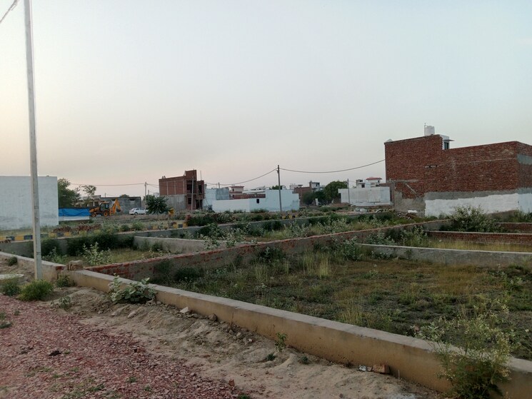 Exterior View, dhanauli  100 Sq.Yd. Plot In Dhanauli Agra 8491468