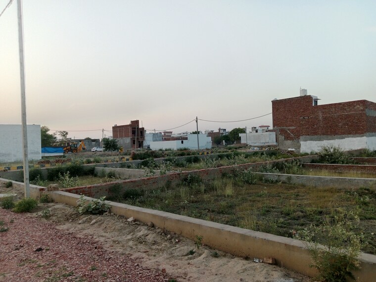 Exterior View, dhanauli  100 Sq.Yd. Plot In Dhanauli Agra 8491468