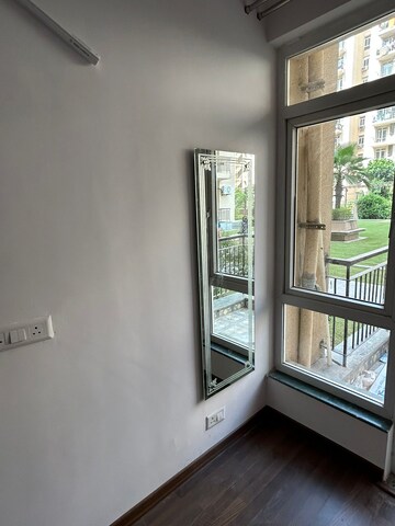 Room in 3 BHK Apartment at BPTP Park Elite Premium, Sector 84 – for Rent