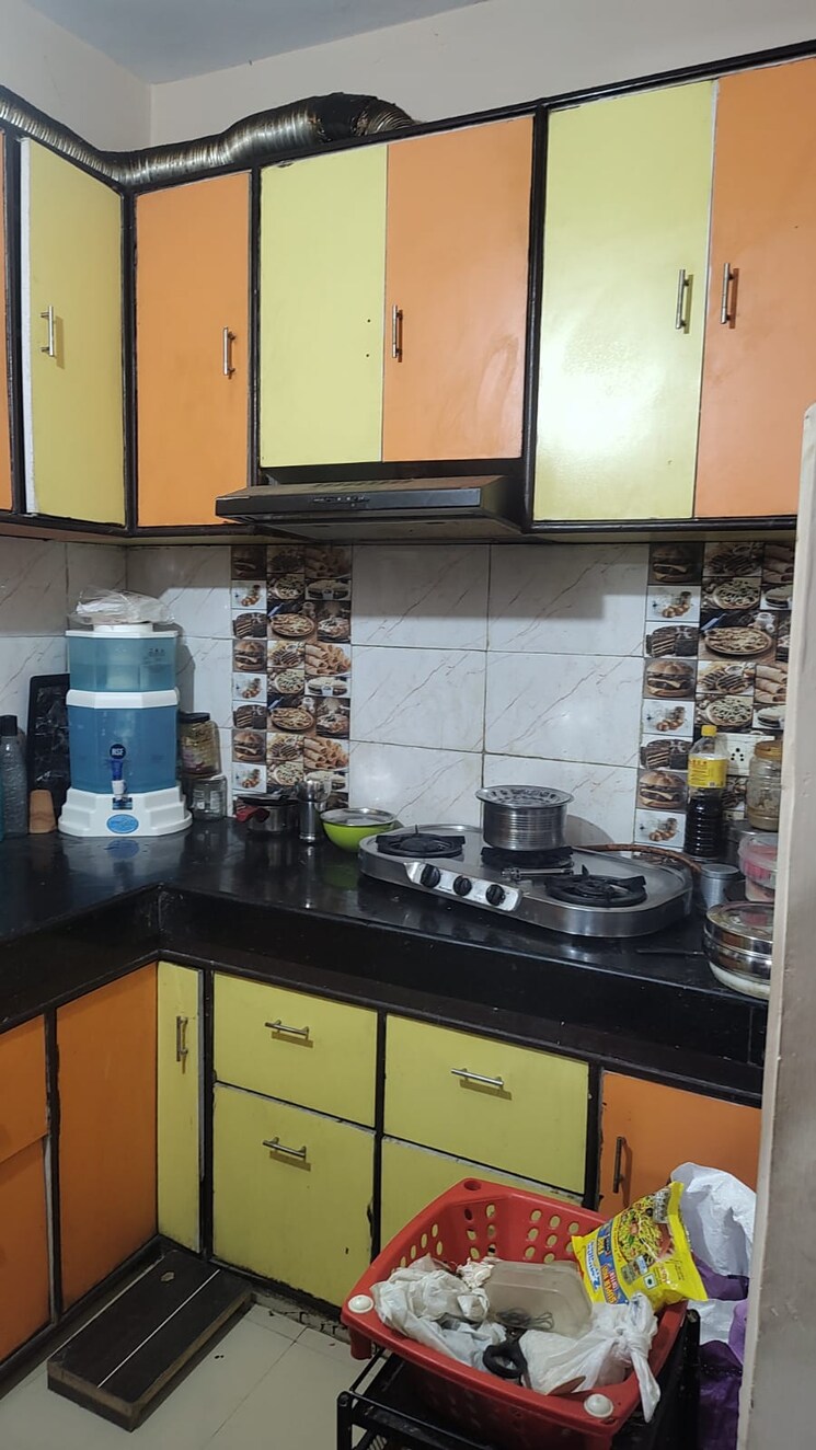 Kitchen, govindpuri 3.5 Bedroom 1125 Sq.Ft. Builder Floor In Govindpuri Delhi 8491517