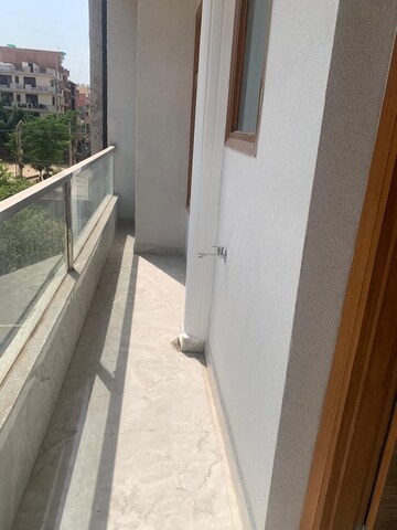Balcony in 2.5 BHK Apartment at Strawberry Onyx, Mira Road – for Rent